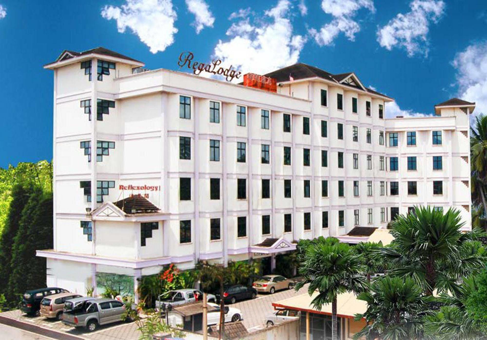Regalodge Hotel Ipoh Dış mekan fotoğraf